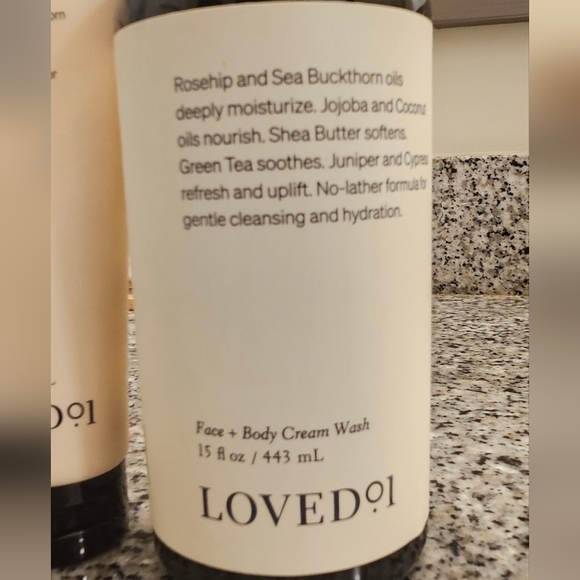 Love Face and Body Cream Wash Set - Black and White - Picture 5 of 5